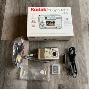 Kodak EasyShare 5.0 MP Digital Camera